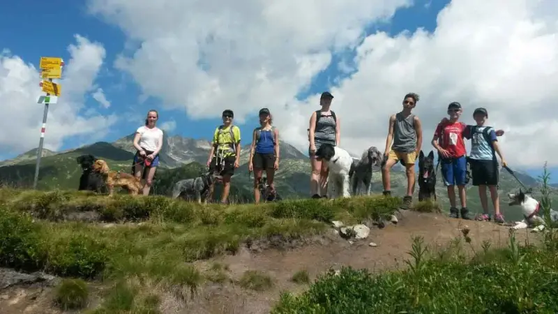 Von den Menschen von den Menschen von der Wanderung auf dem Berg von den Bergen von den Menschen von den Menschen von den Bergen. – Jugend und Hund Lager 2015 in Segnas